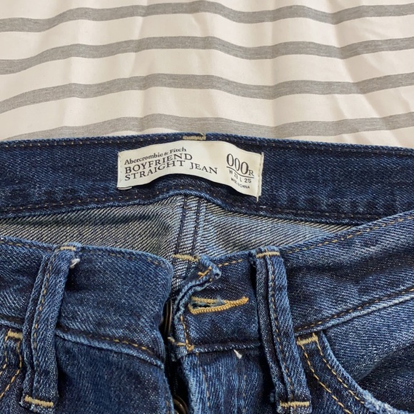 Abercrombie boyfriend straight jean - Picture 4 of 4